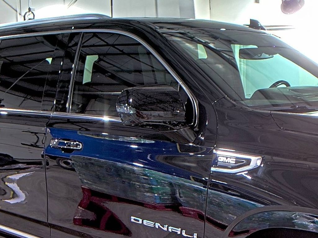2022 GMC Yukon XL