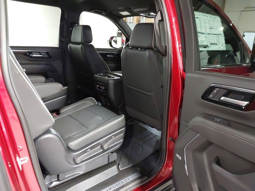 2025 Chevrolet Suburban