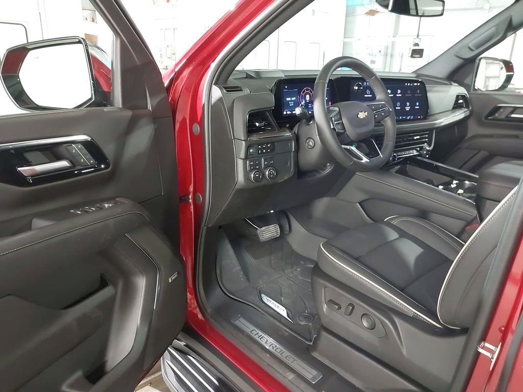 2025 Chevrolet Suburban