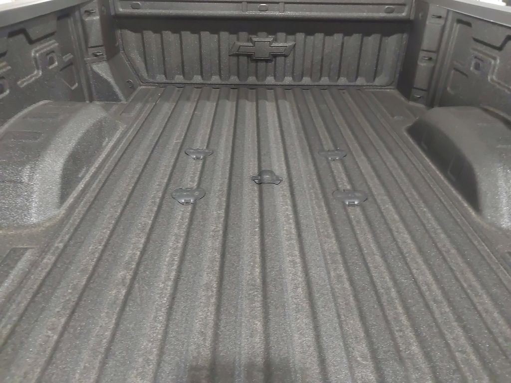 2025 Chevrolet Silverado 3500