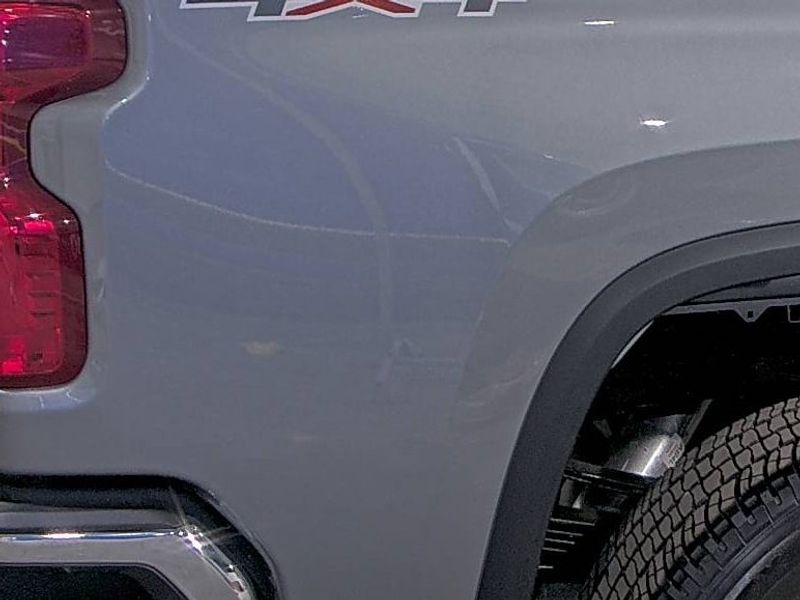2025 Chevrolet Silverado 3500