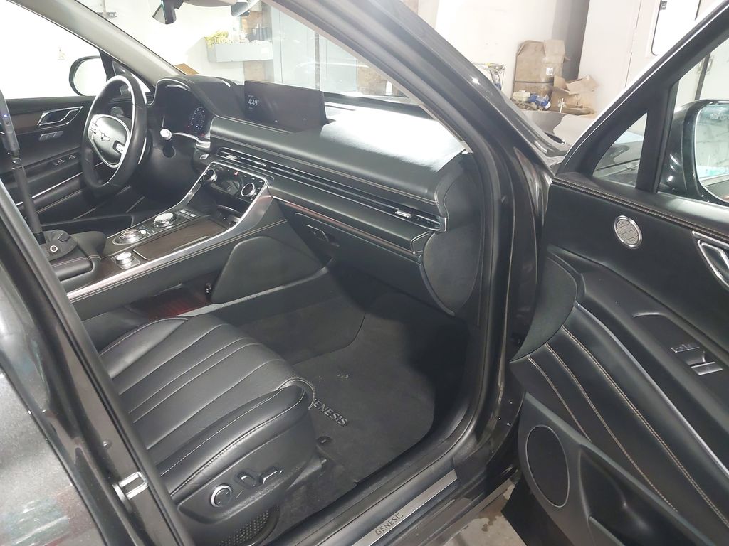 2024 Genesis GV80