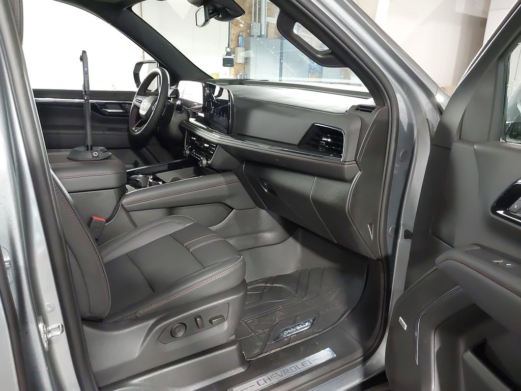 2025 Chevrolet Suburban