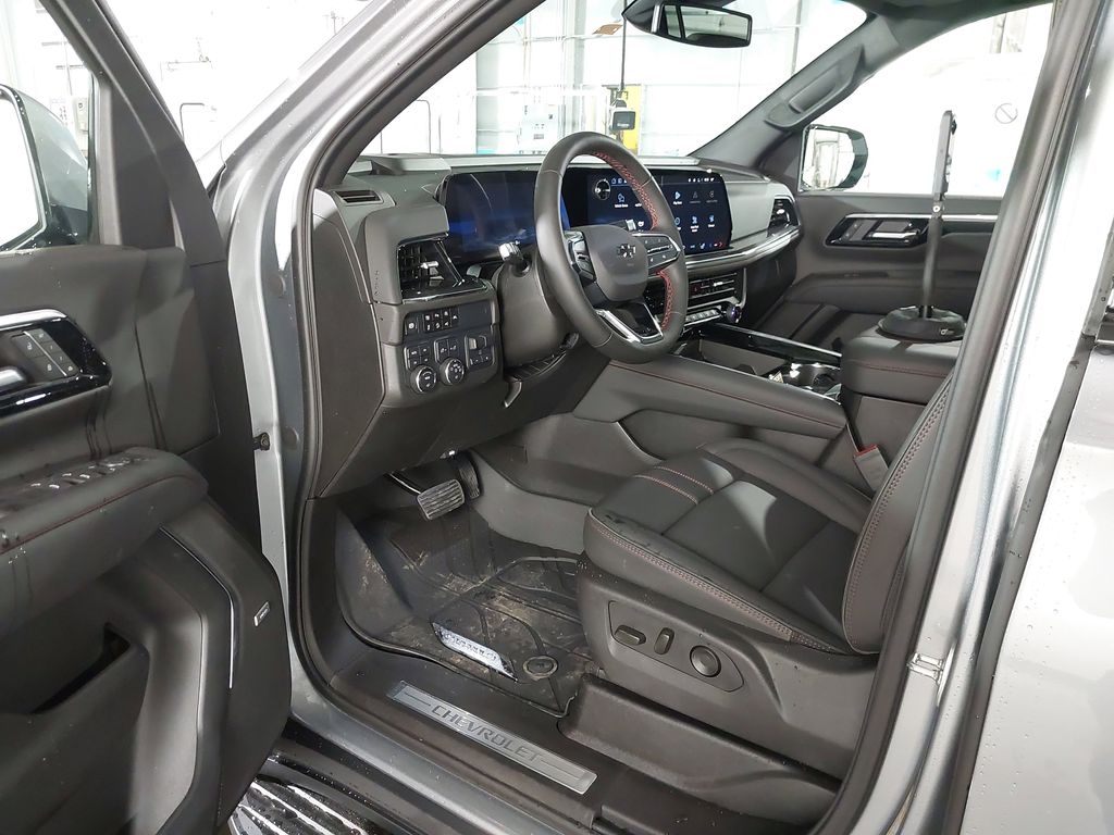 2025 Chevrolet Suburban