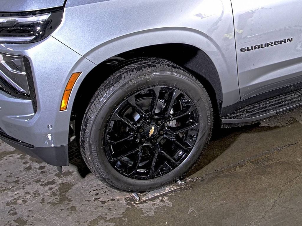 2025 Chevrolet Suburban