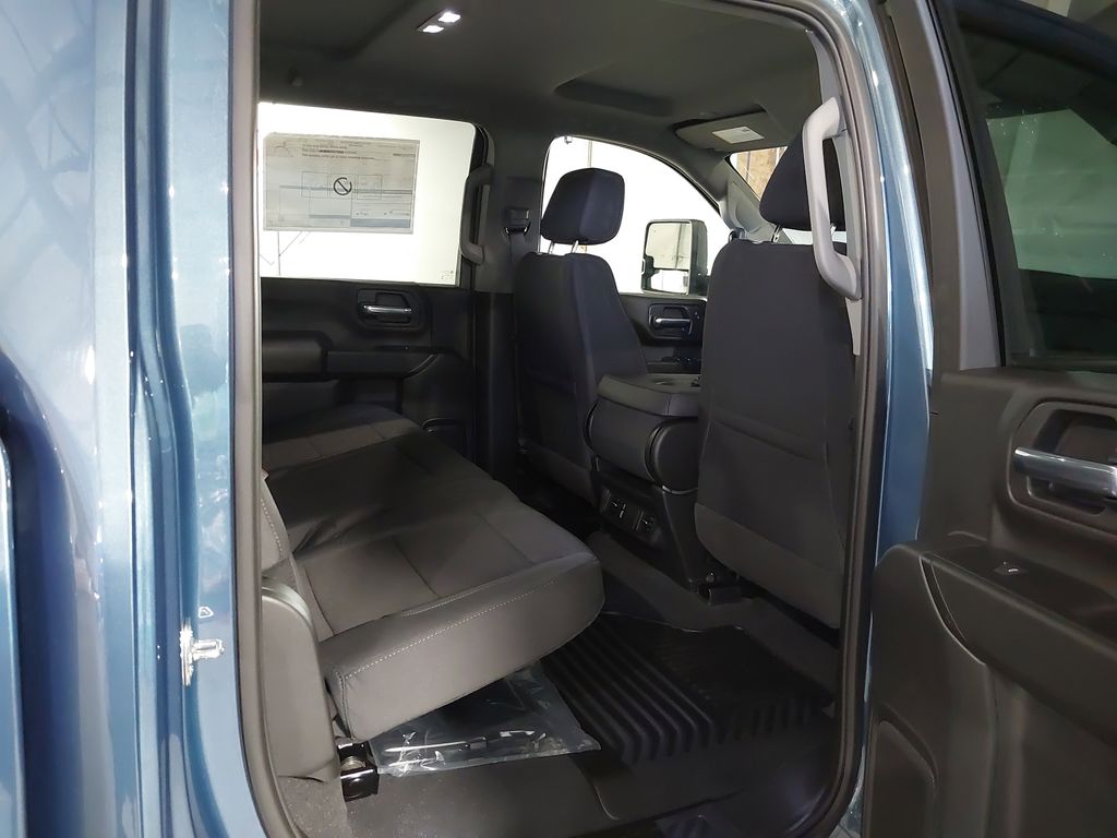 2025 Chevrolet Silverado 2500