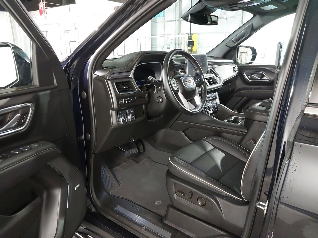 2023 GMC Yukon