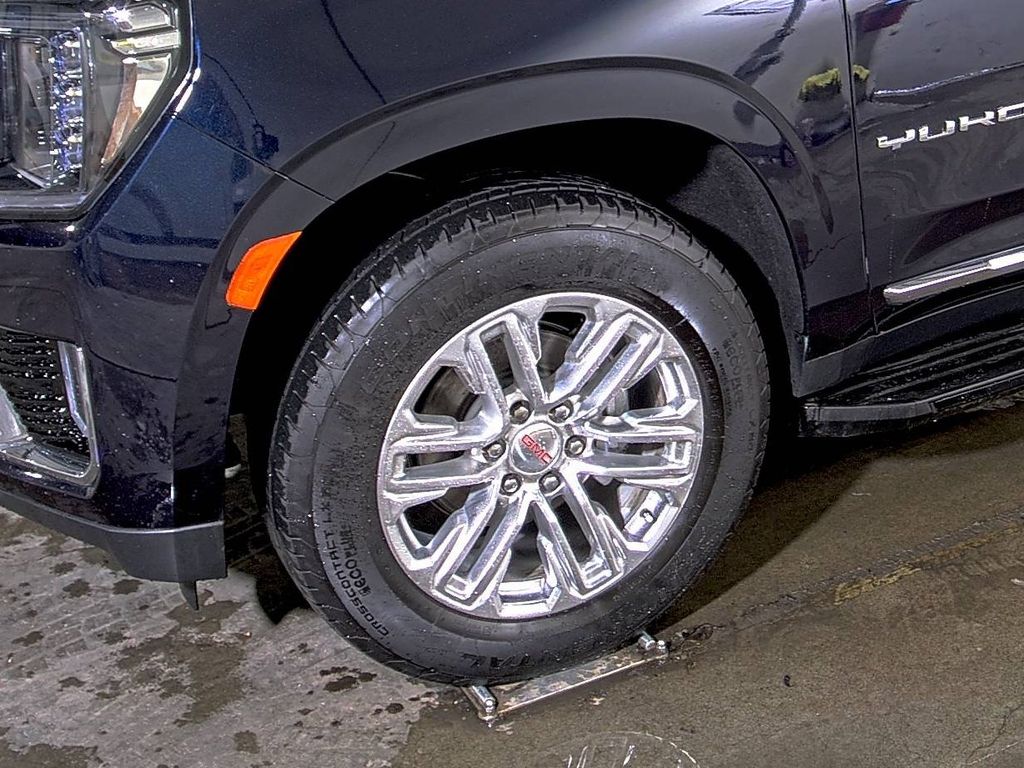 2023 GMC Yukon