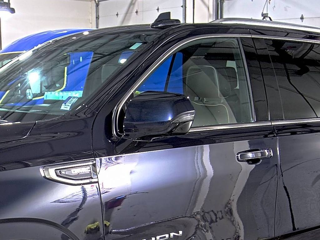 2023 GMC Yukon