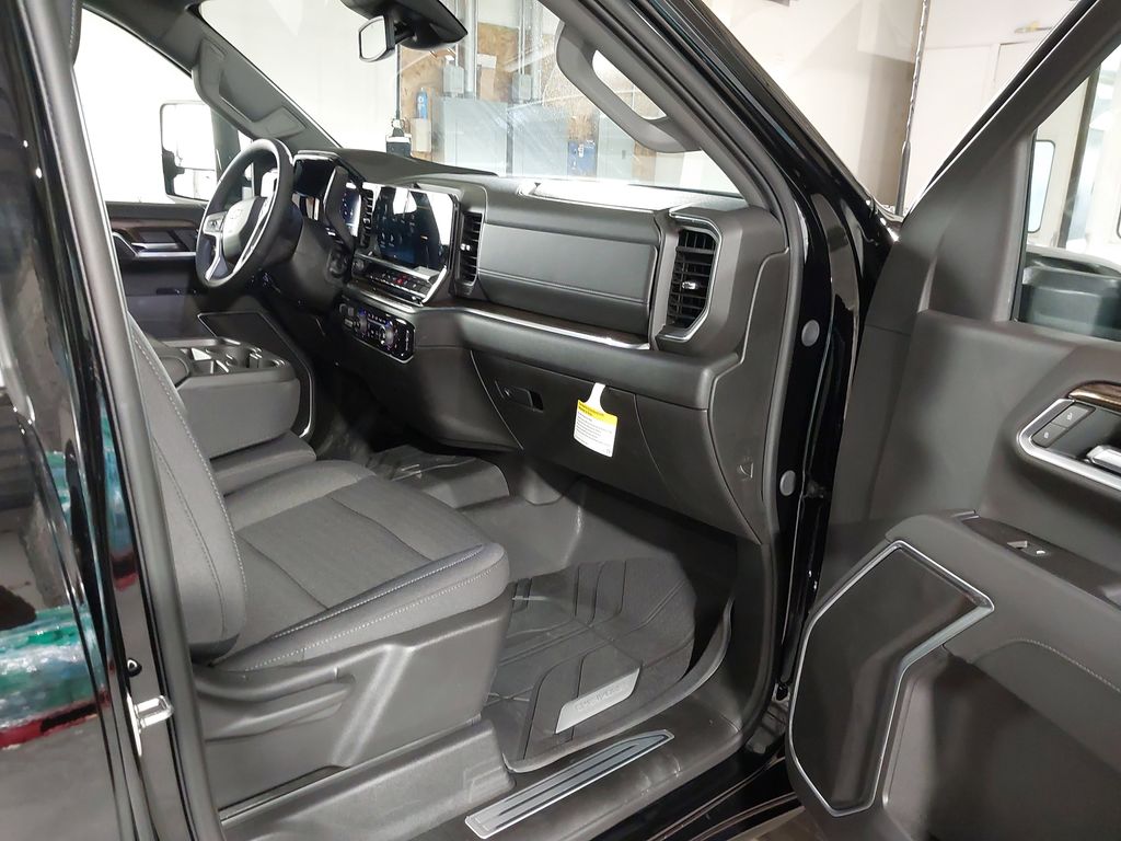 2025 Chevrolet Silverado 2500