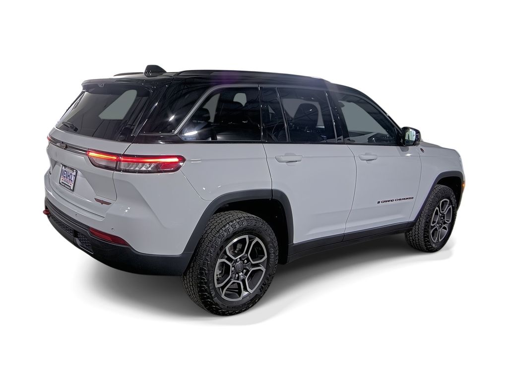2022 Jeep Grand Cherokee