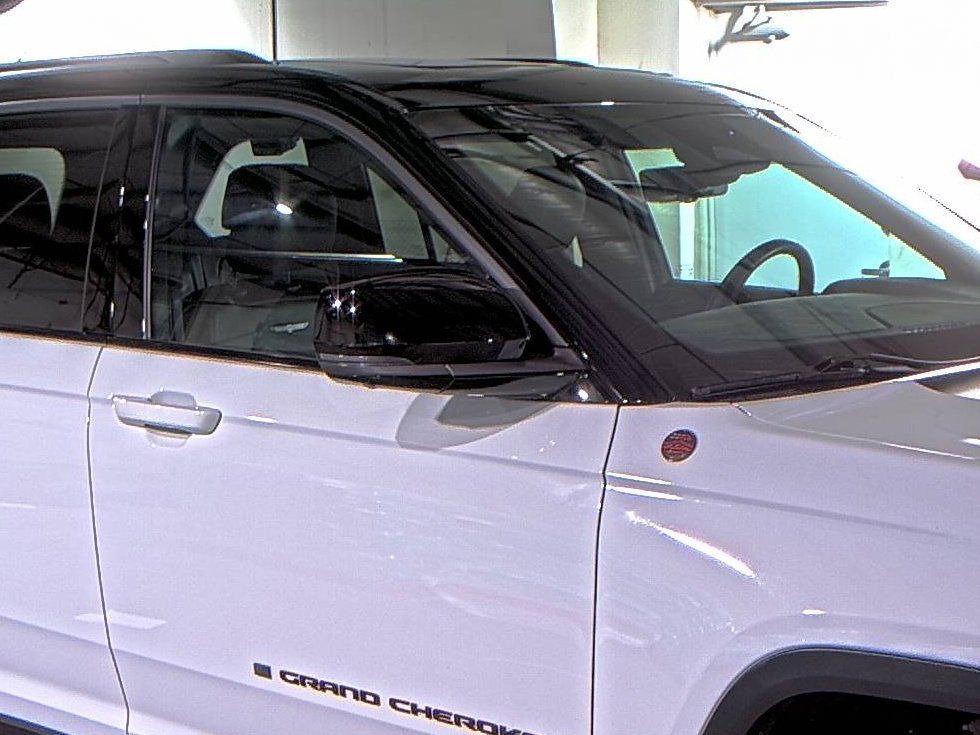 2022 Jeep Grand Cherokee