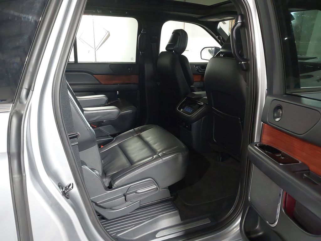 2024 Lincoln Navigator L