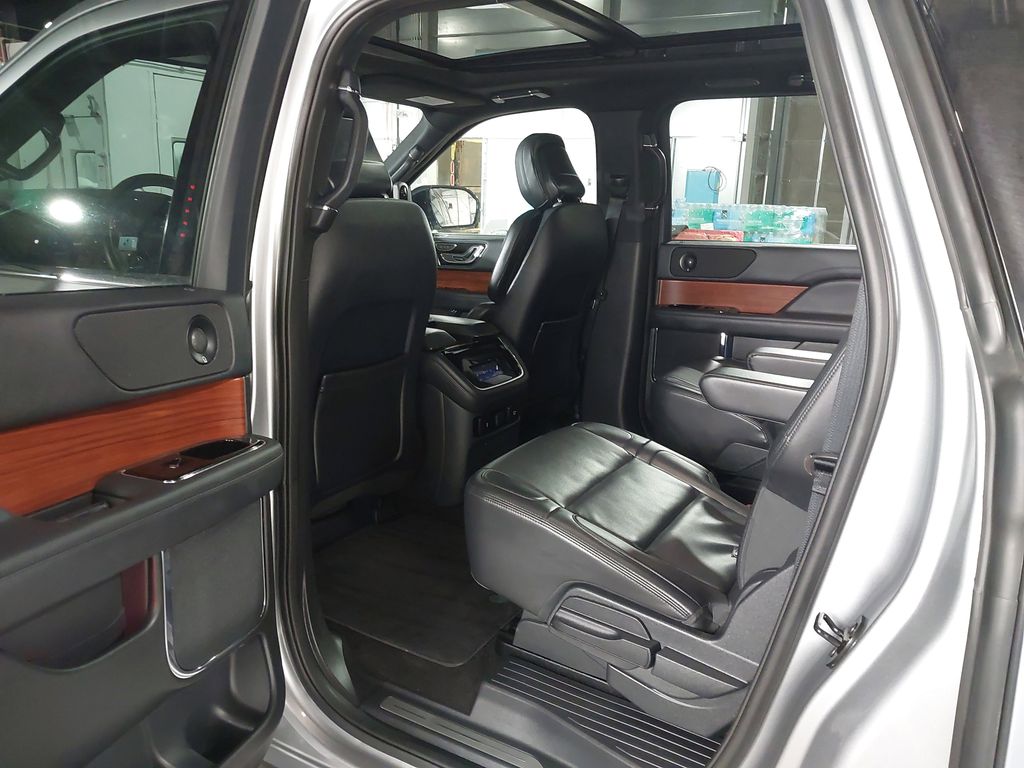 2024 Lincoln Navigator L