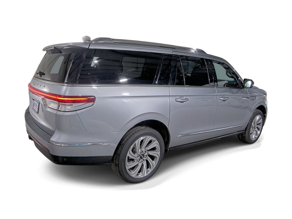 2024 Lincoln Navigator L