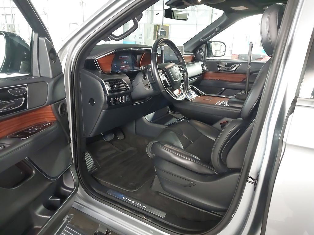 2024 Lincoln Navigator L