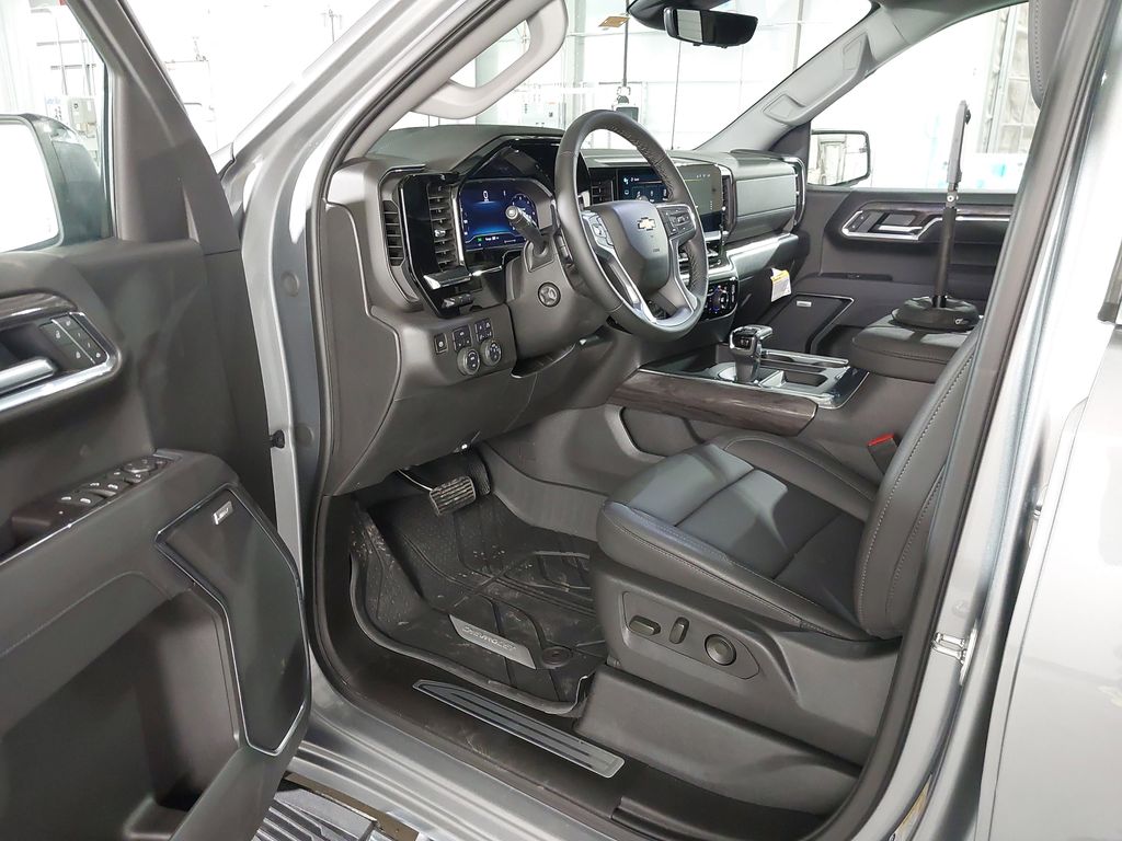 2025 Chevrolet Silverado 1500