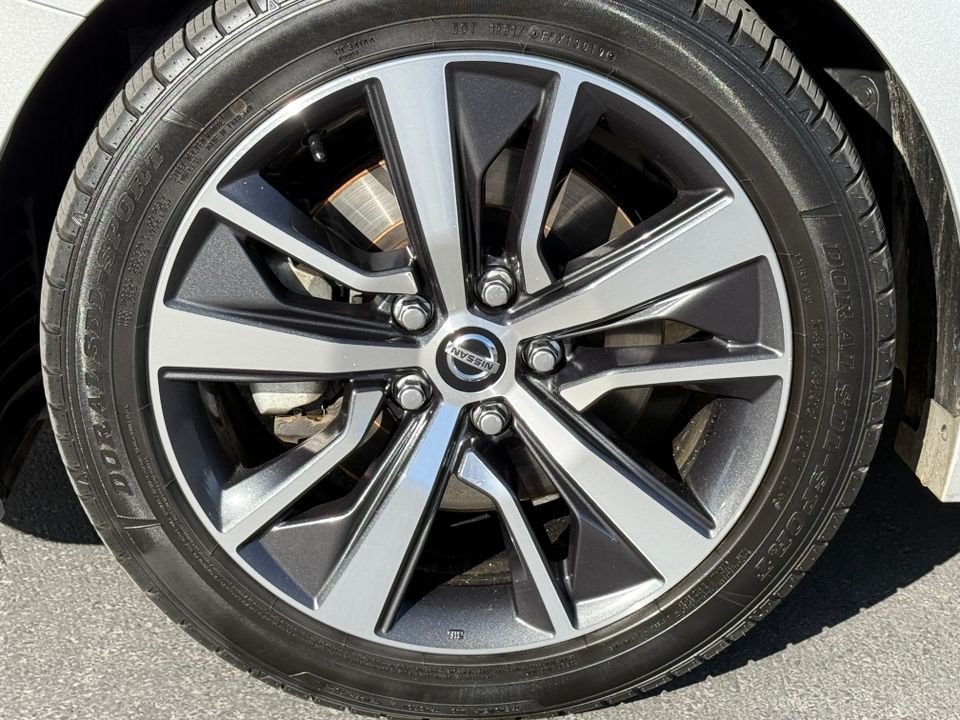 2020 Nissan Maxima