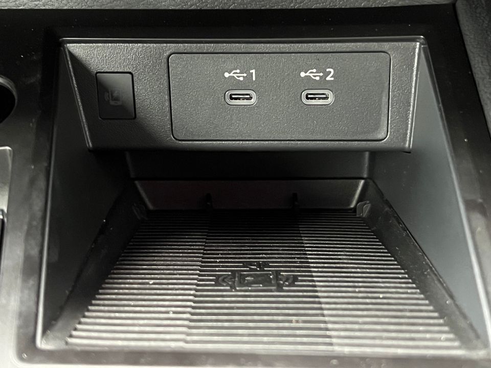 2025 Nissan Kicks