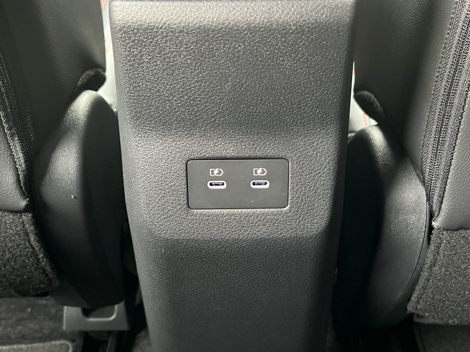 2025 Nissan Kicks