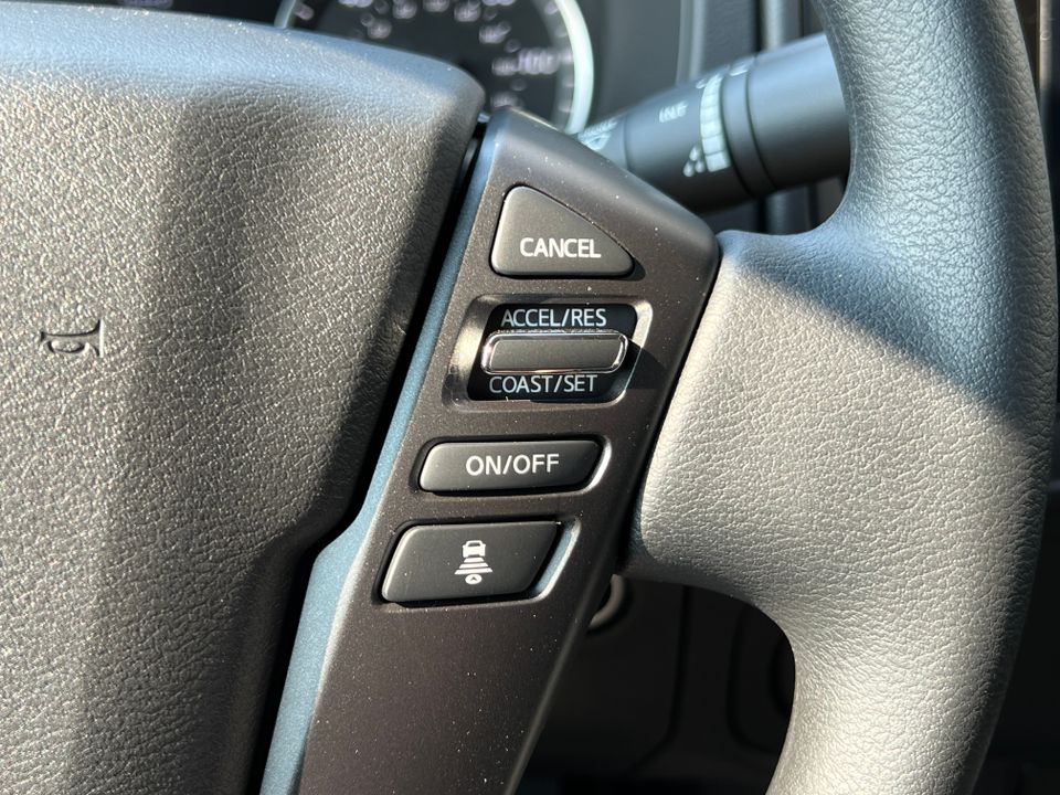 2025 Nissan Frontier