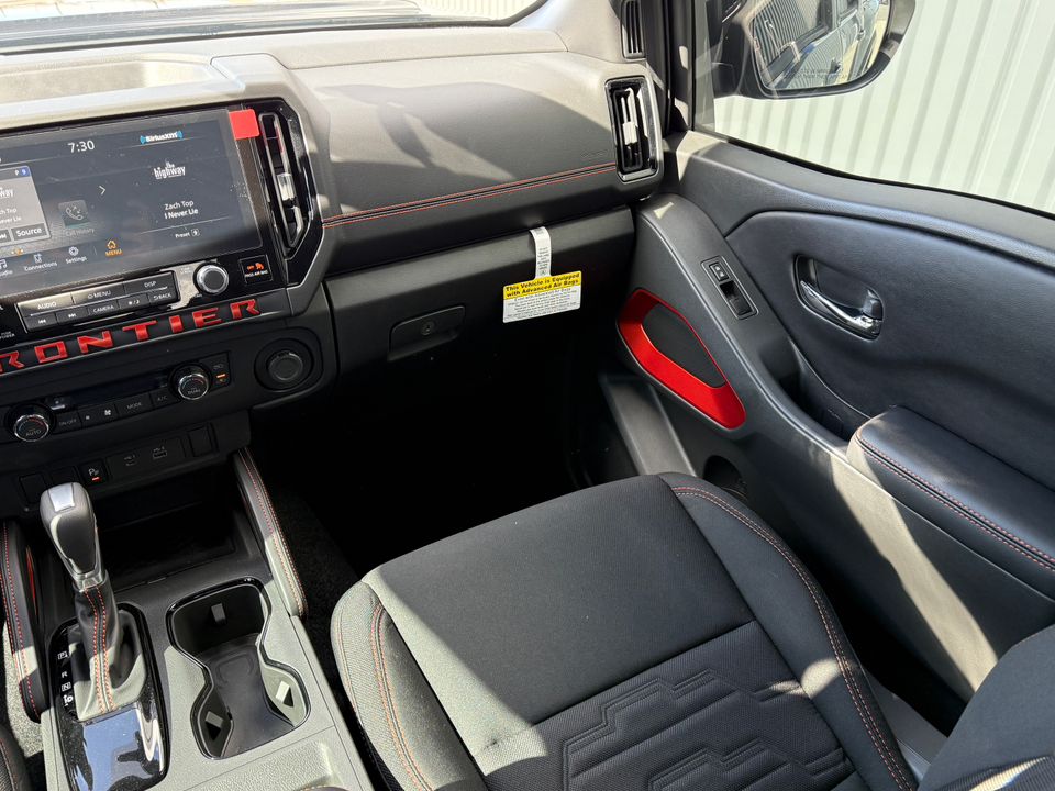 2025 Nissan Frontier