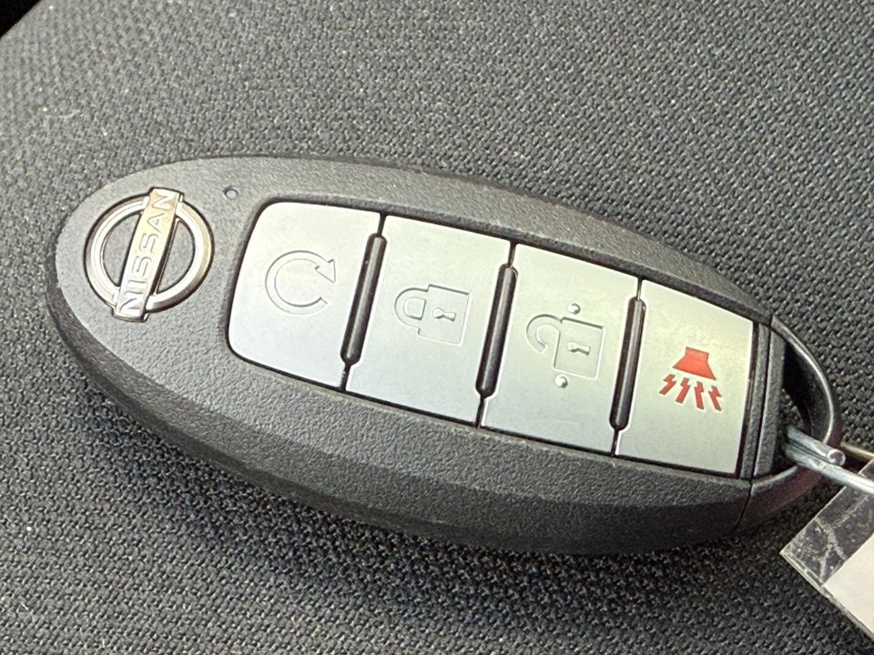 2025 Nissan Frontier