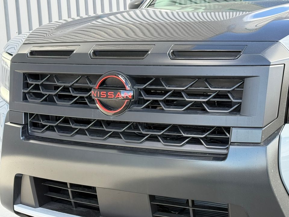 2025 Nissan Frontier