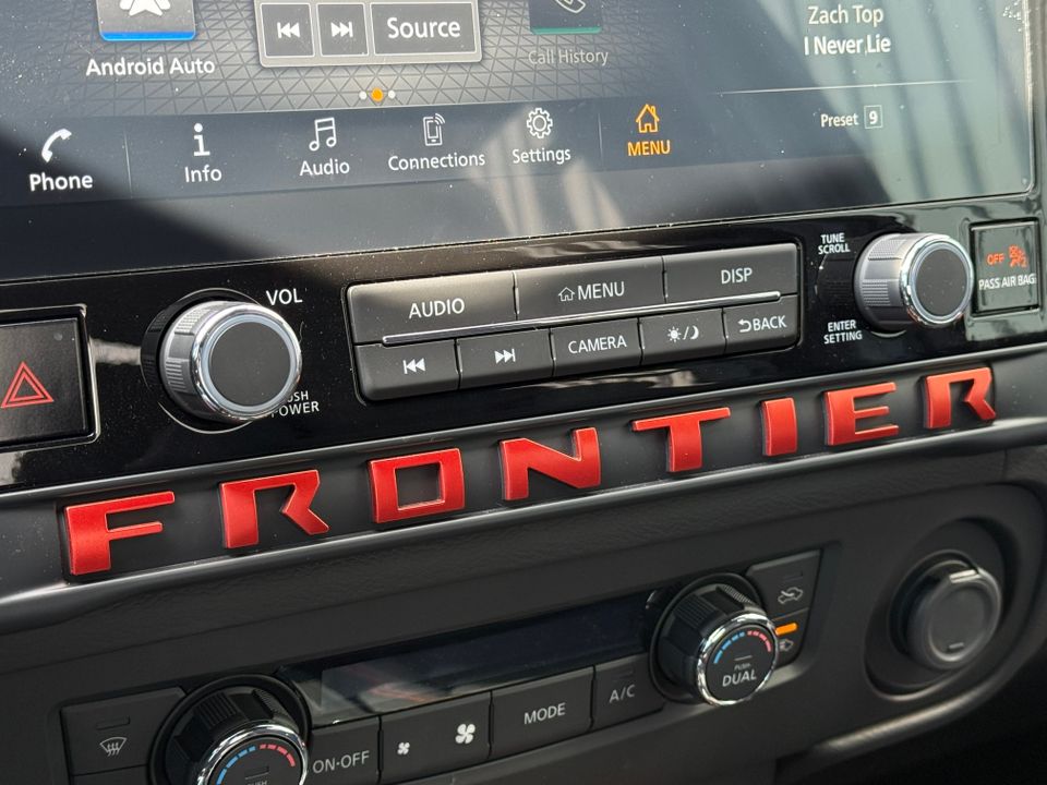 2025 Nissan Frontier