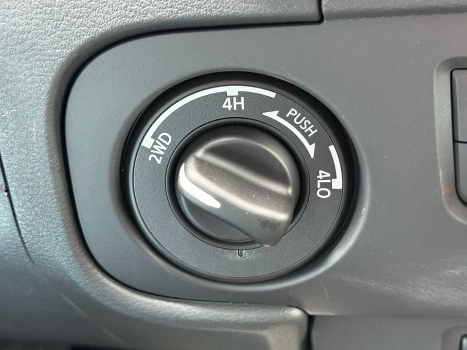 2025 Nissan Frontier