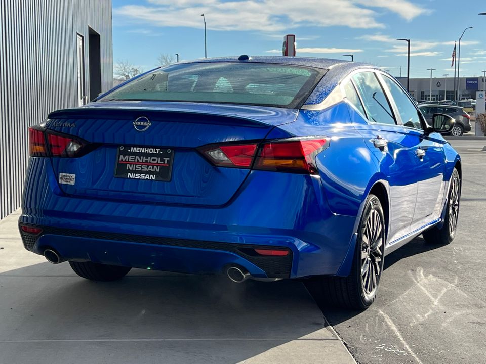 2025 Nissan Altima