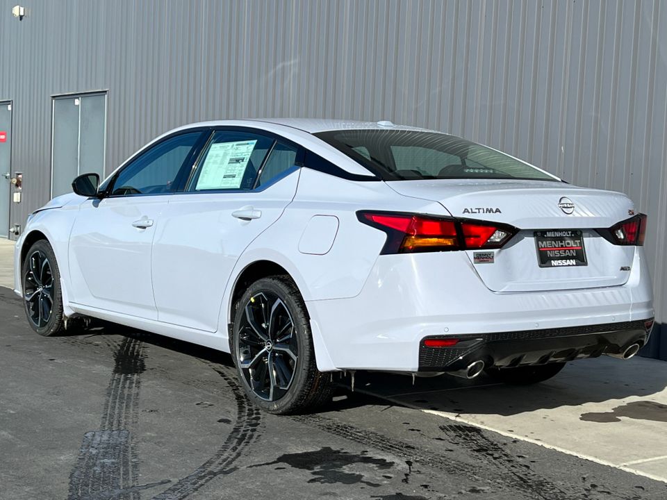 2025 Nissan Altima