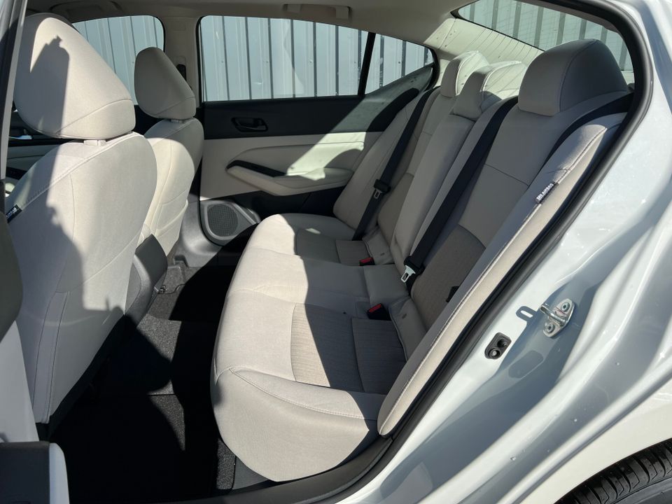 2025 Nissan Altima