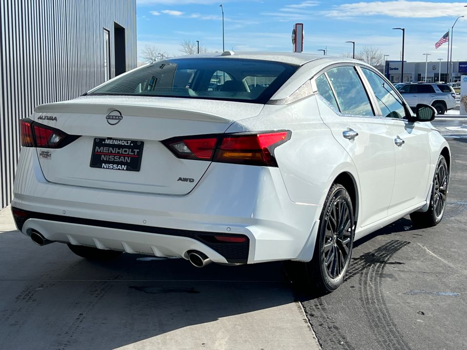 2025 Nissan Altima