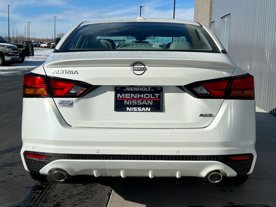 2025 Nissan Altima