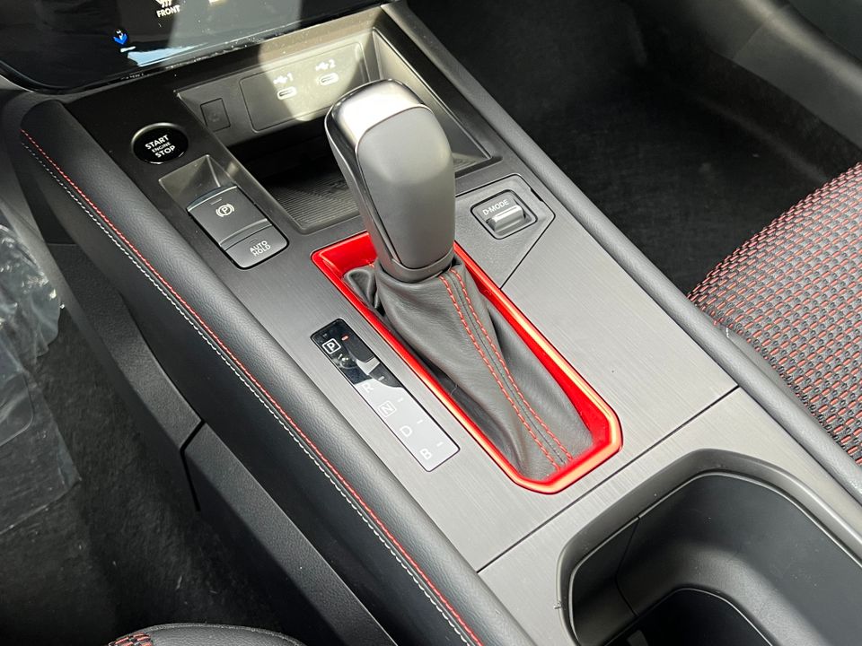2025 Nissan Kicks