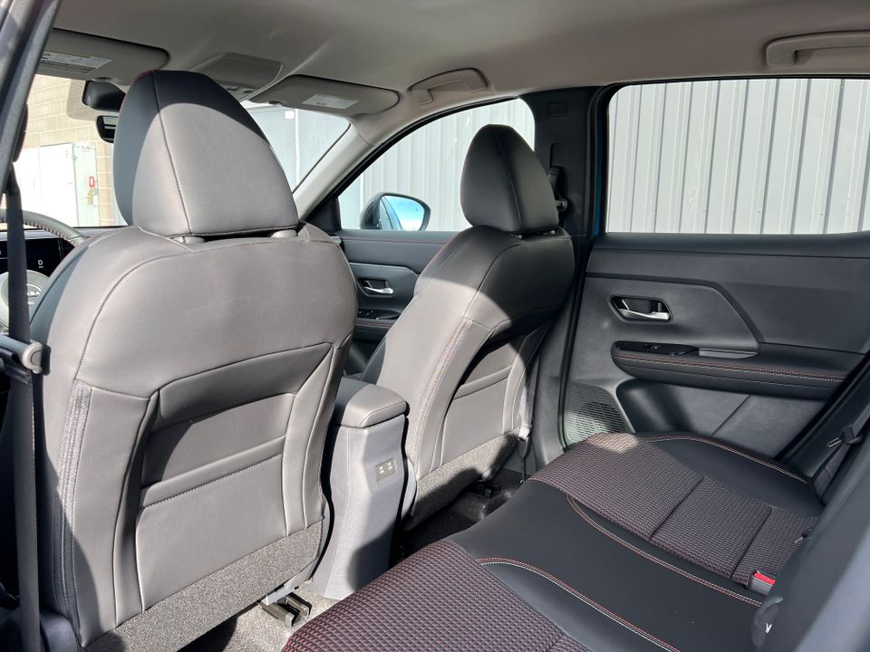 2025 Nissan Kicks
