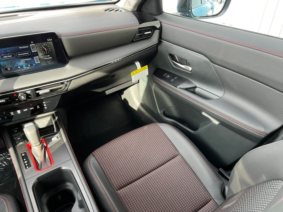 2025 Nissan Kicks