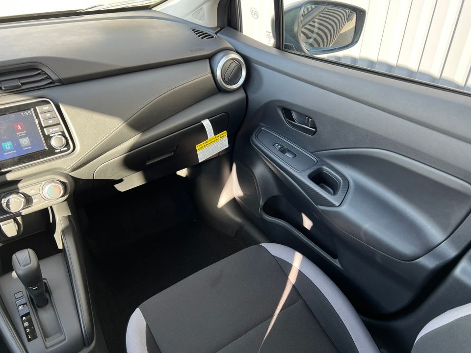 2025 Nissan Versa