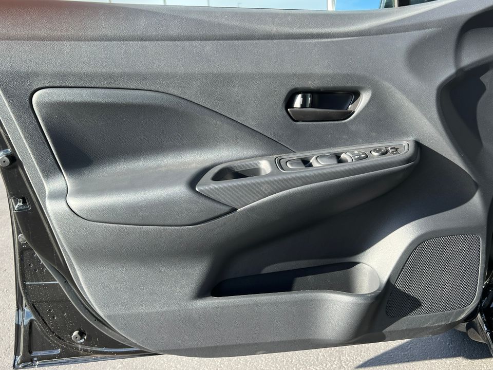 2025 Nissan Versa