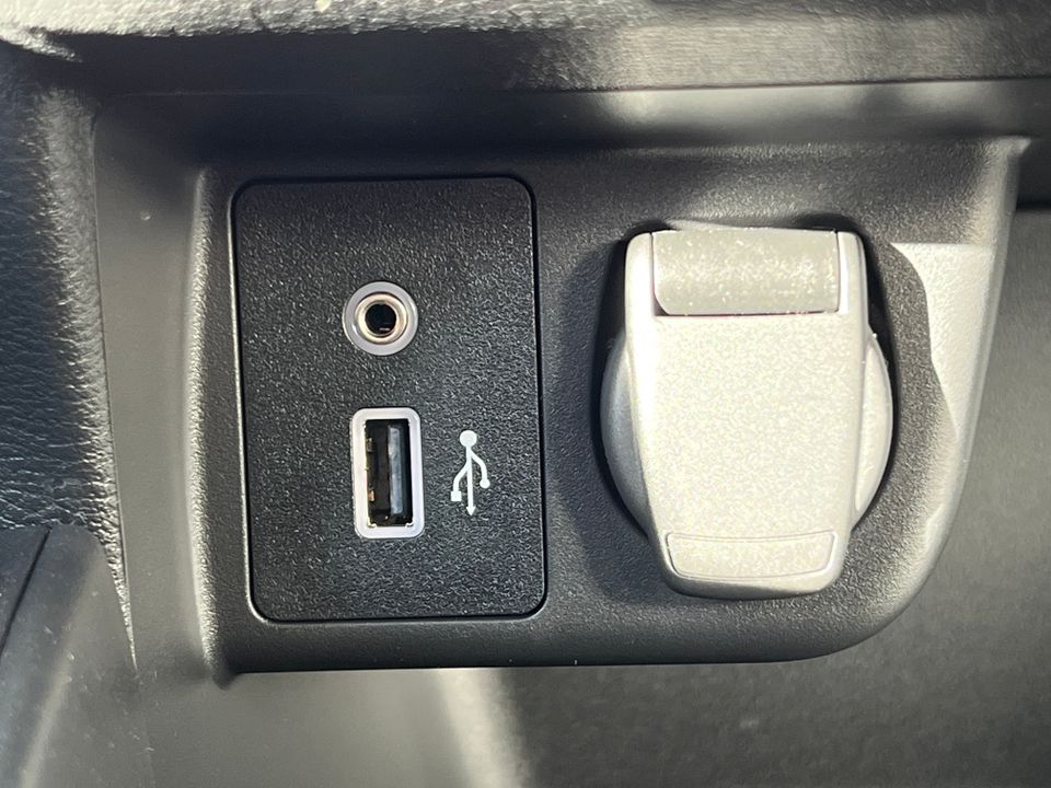 2025 Nissan Versa