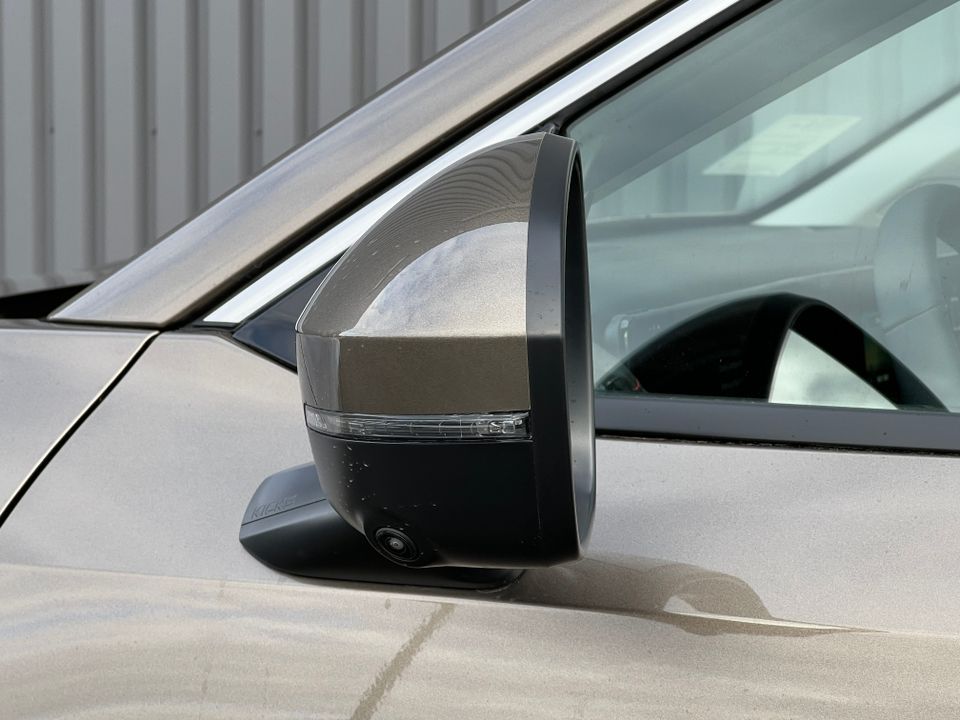 2025 Nissan Kicks