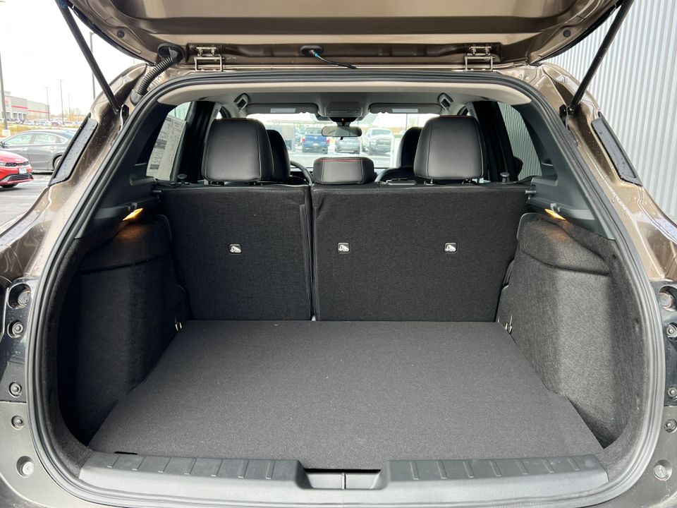 2025 Nissan Kicks