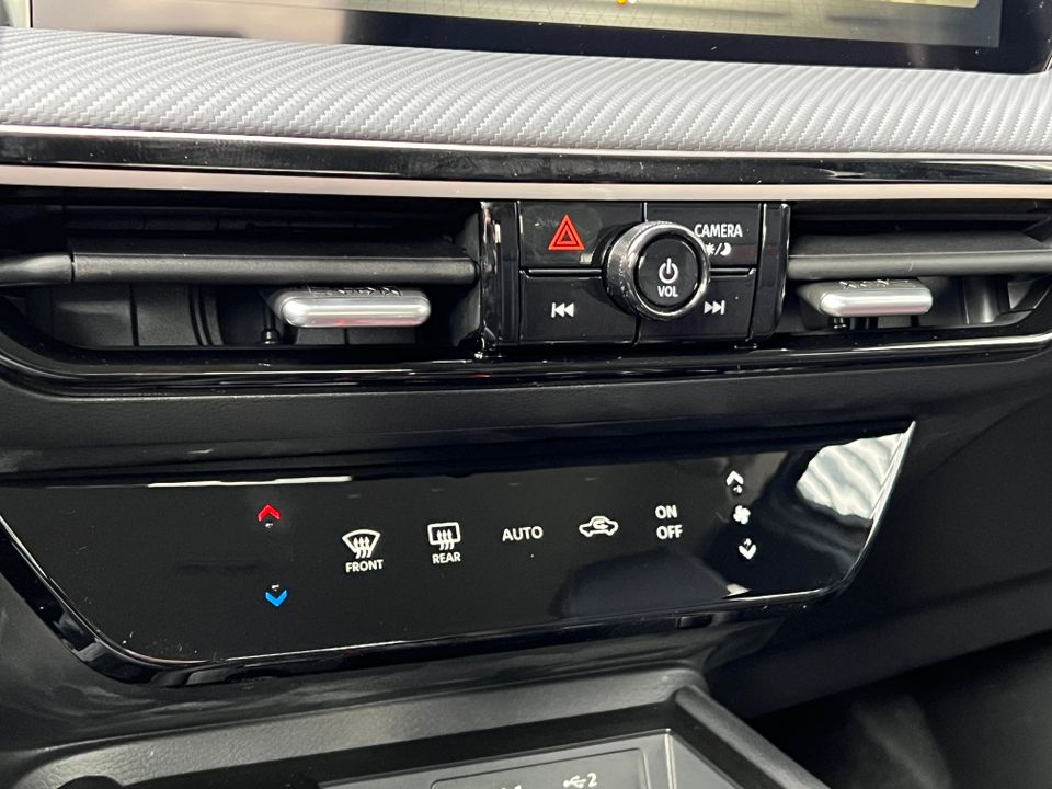 2025 Nissan Kicks