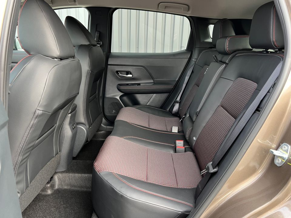 2025 Nissan Kicks