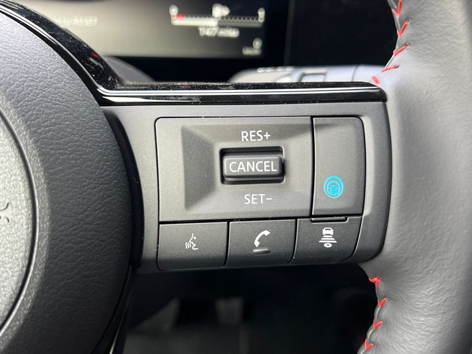 2025 Nissan Kicks