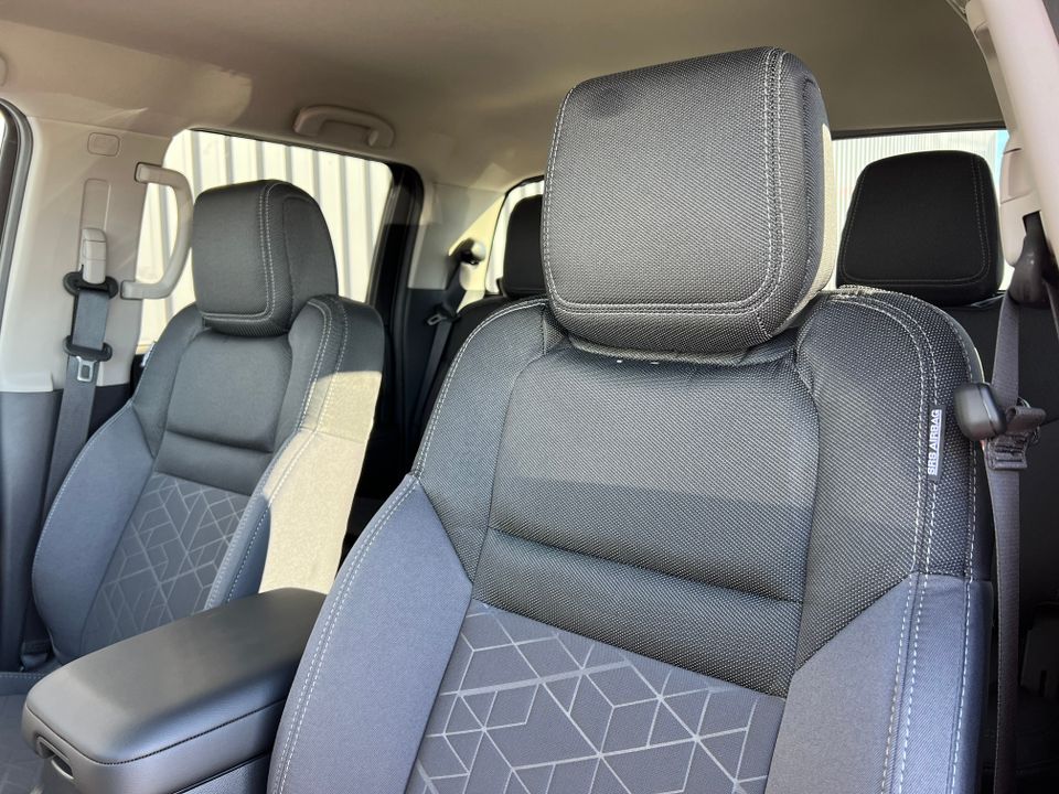 2025 Nissan Frontier