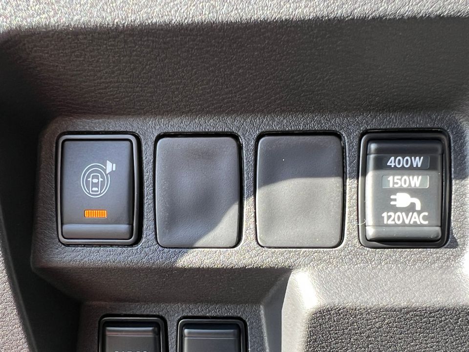 2025 Nissan Frontier