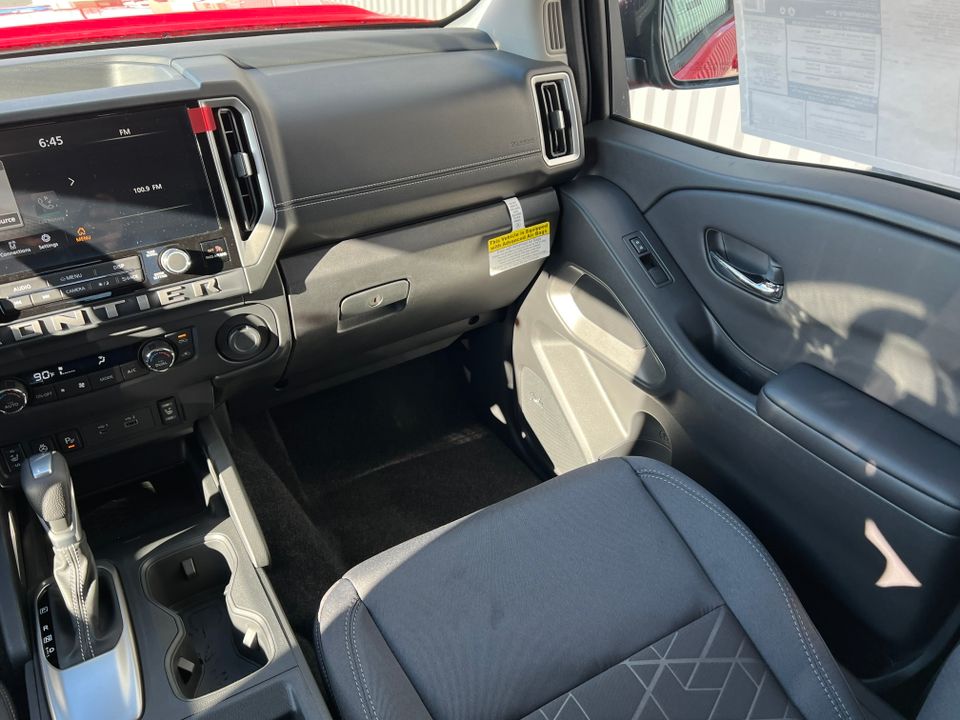 2025 Nissan Frontier