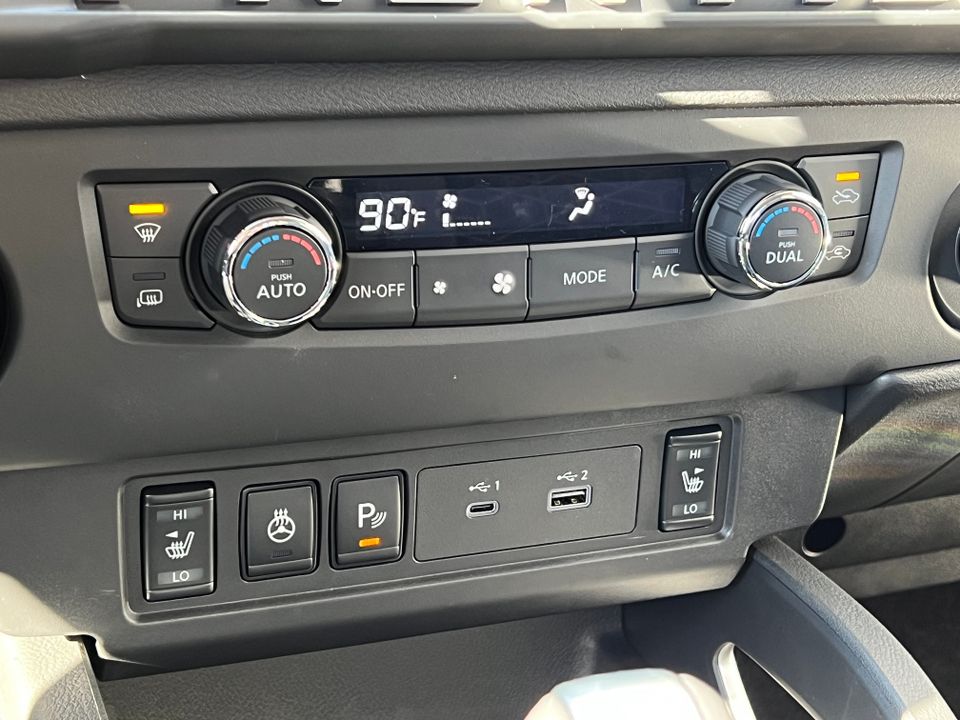 2025 Nissan Frontier